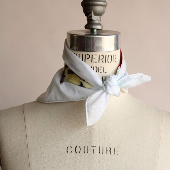 Vintage 1960s Scarf, Tulip Print Cotton Handkerchief - Picture 4 of 9